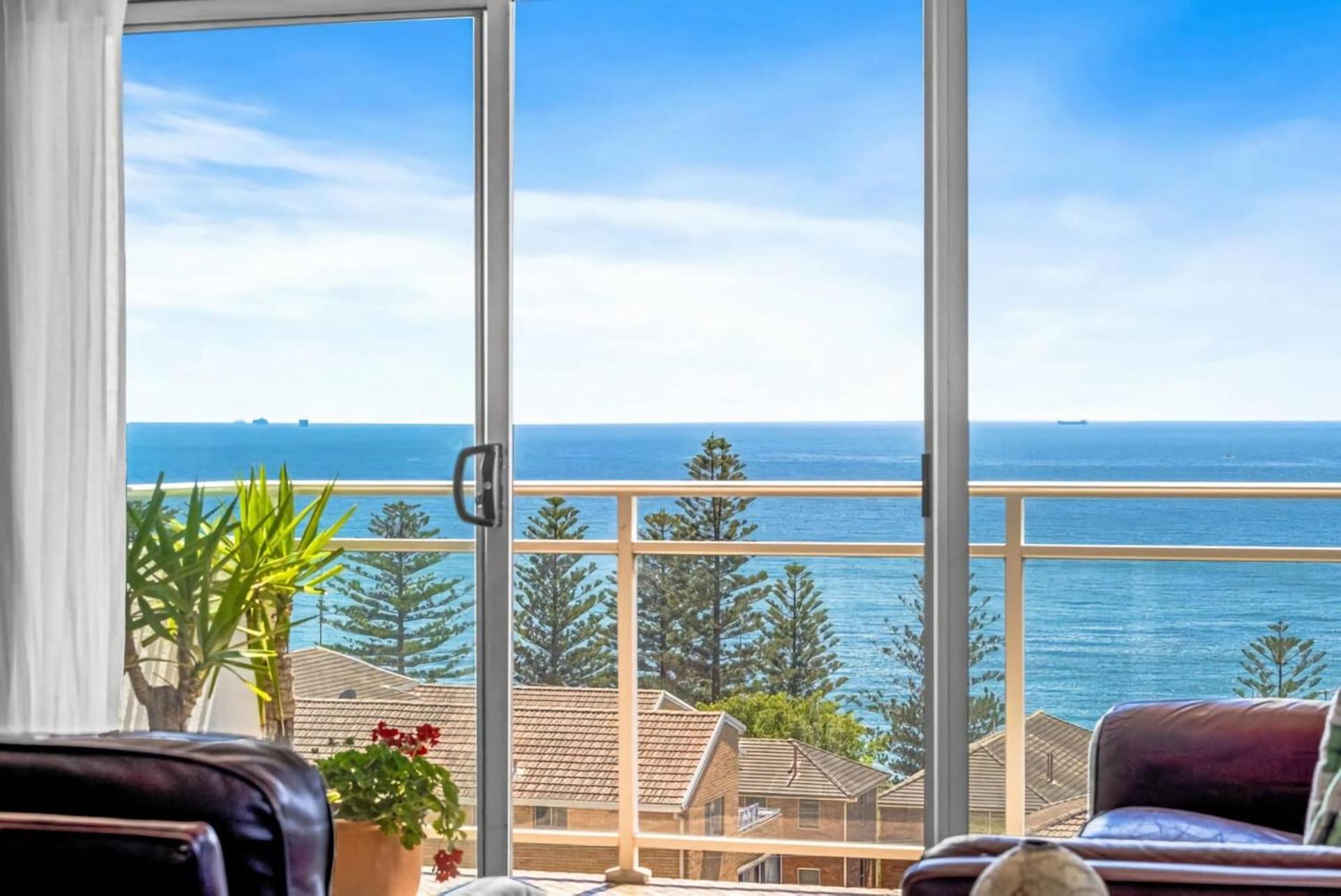 Spectacular Ocean View North Apartment *